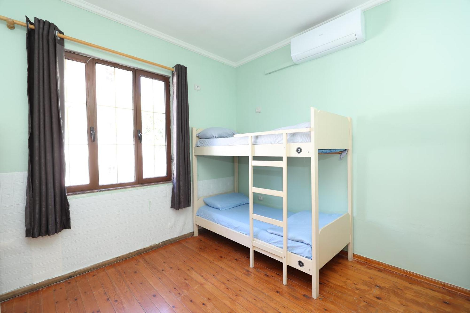 Hostel Osho Tirana Exteriör bild